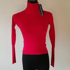 Nwt Minkpink small red cropped turtleneck sweater